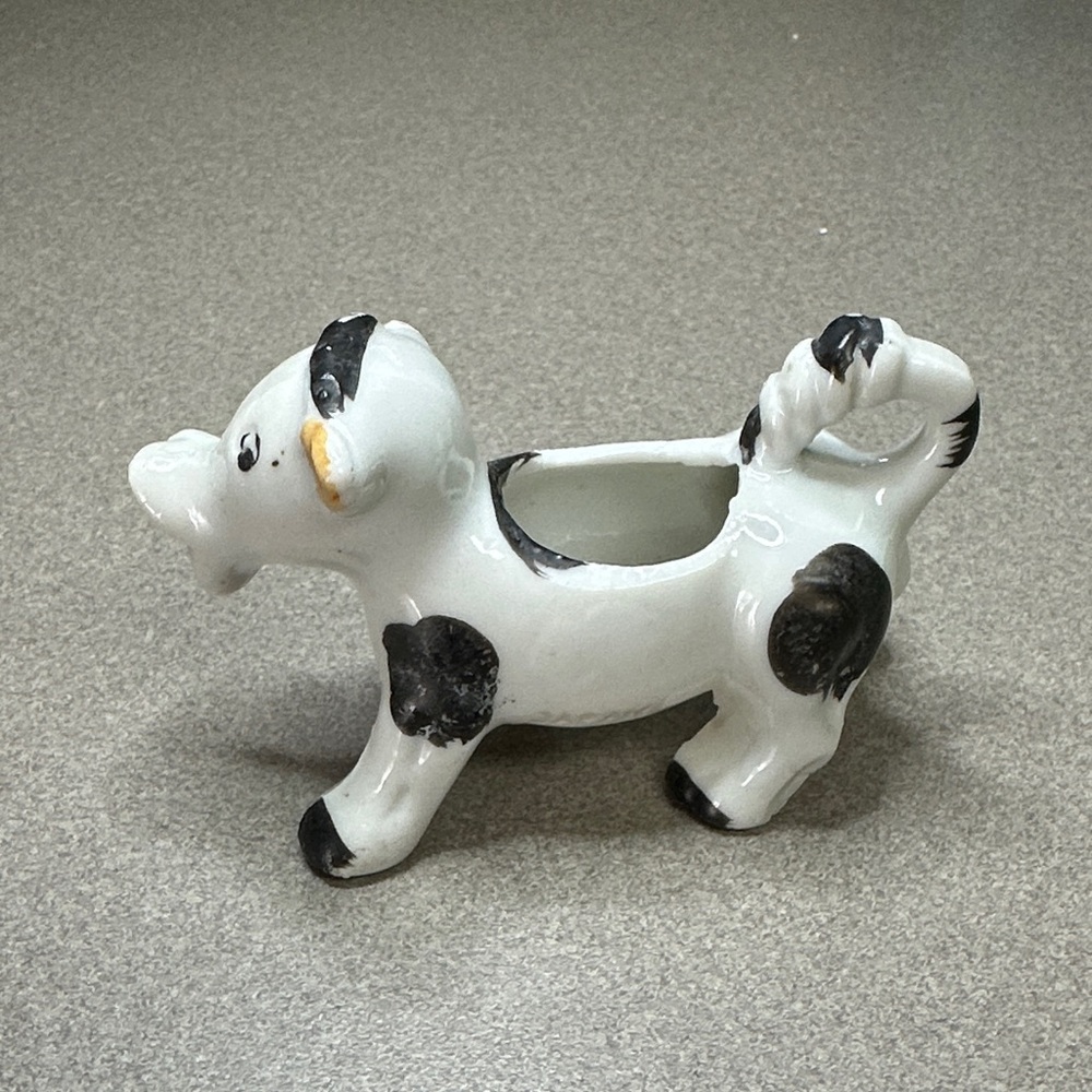 Whimsical Cow Creamer - Black and White - Picture 5 of 10
